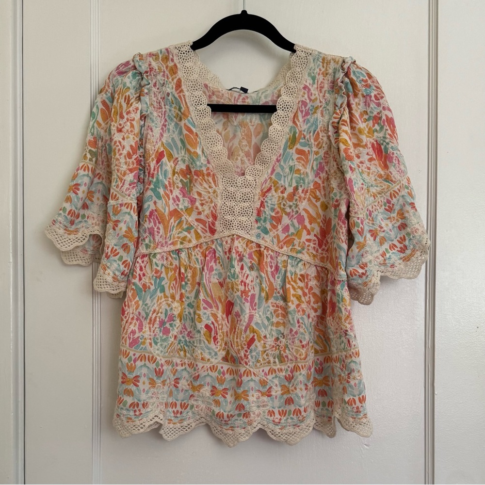 Democracy NWOT Colorful Boho Blouse